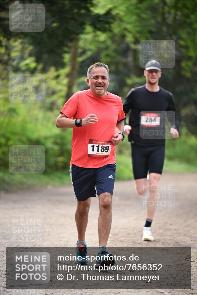 13.04.2025 - Hammer Lauf Dr. Thomas Lammeyer http://msf.ph/oto/7656352 13.04.2025 10:39:39 Laufen 15, 1189, 284 meine-sportfotos.de