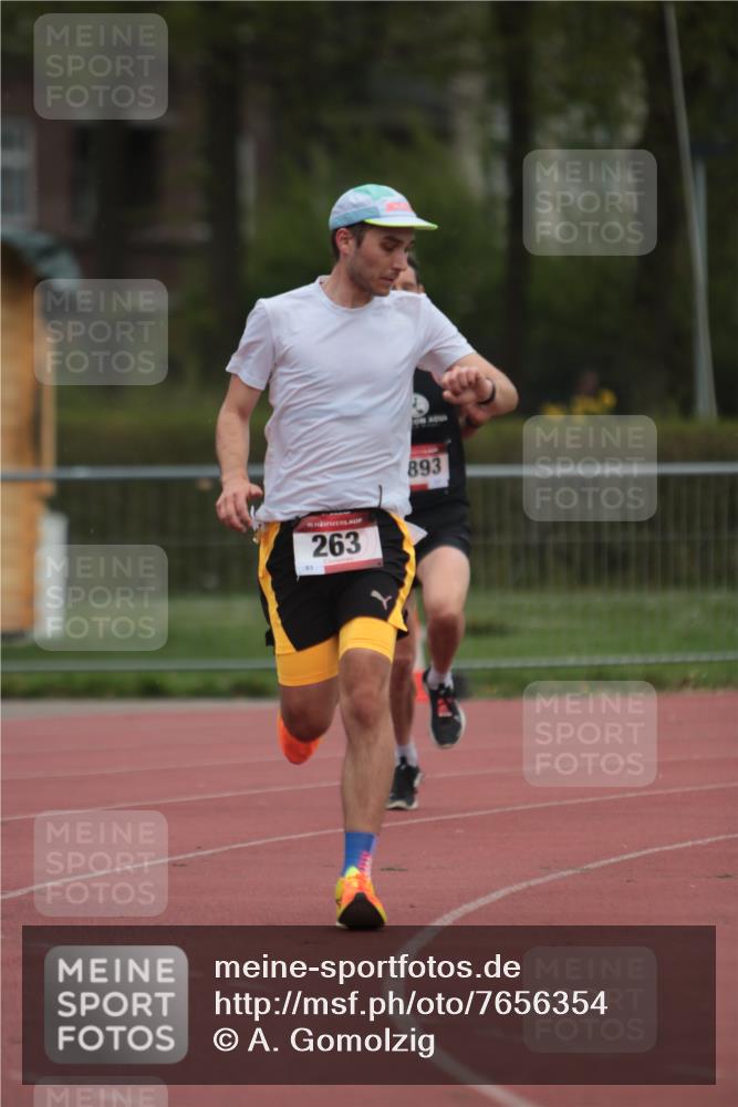 13.04.2025 - Hammer Lauf A. Gomolzig http://msf.ph/oto/7656354 13.04.2025 10:05:46 Ziel 263, 1893 meine-sportfotos.de