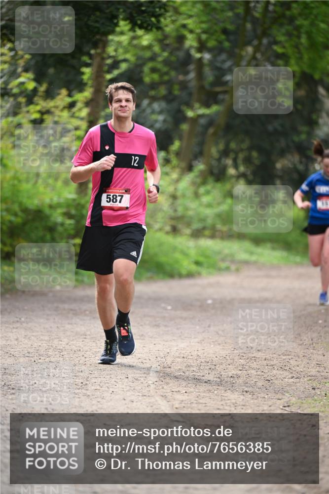 13.04.2025 - Hammer Lauf Dr. Thomas Lammeyer http://msf.ph/oto/7656385 13.04.2025 10:39:48 Laufen 587, 12 meine-sportfotos.de