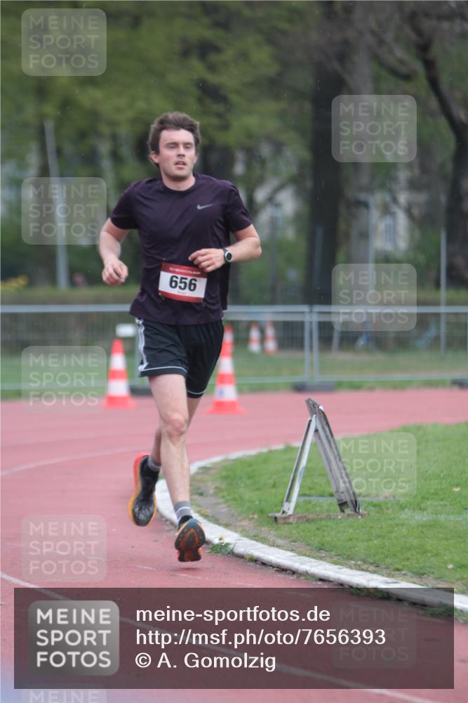 13.04.2025 - Hammer Lauf A. Gomolzig http://msf.ph/oto/7656393 13.04.2025 10:06:32 Ziel 405, 623, 656, 1030 meine-sportfotos.de