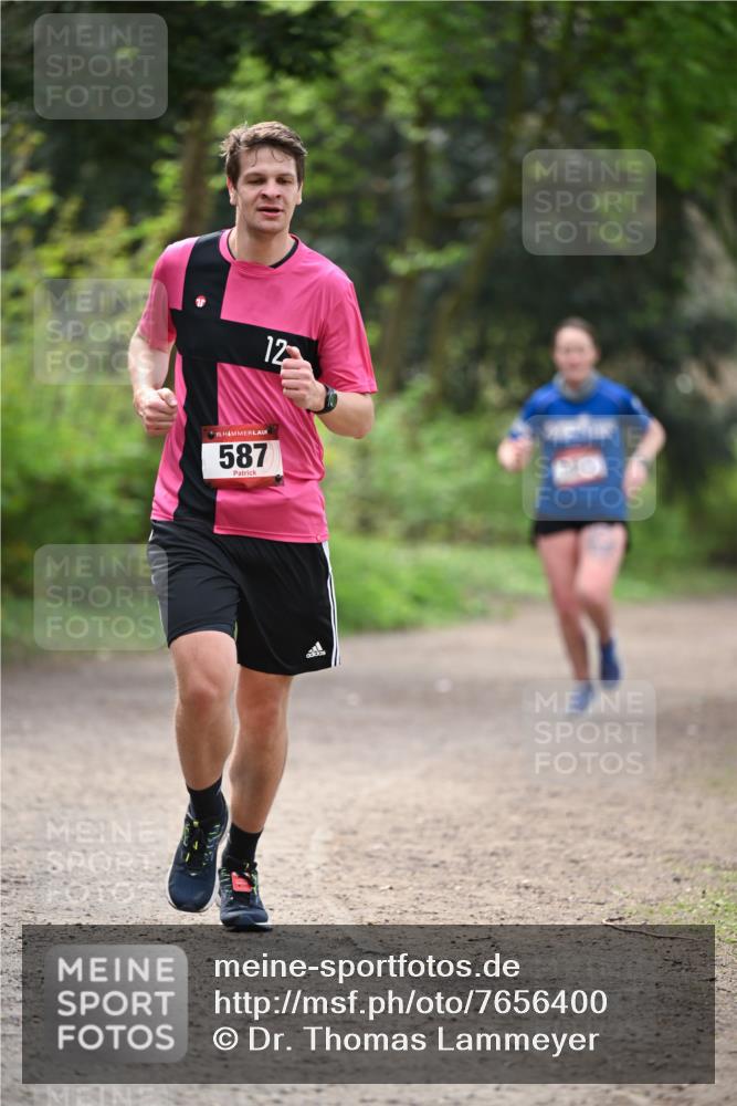 13.04.2025 - Hammer Lauf Dr. Thomas Lammeyer http://msf.ph/oto/7656400 13.04.2025 10:39:49 Laufen 12, 15, 587 meine-sportfotos.de