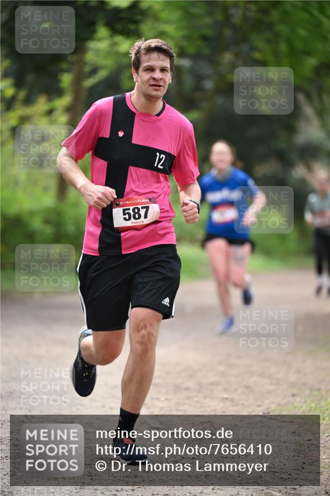 13.04.2025 - Hammer Lauf Dr. Thomas Lammeyer http://msf.ph/oto/7656410 13.04.2025 10:39:50 Laufen 12, 15, 587 meine-sportfotos.de
