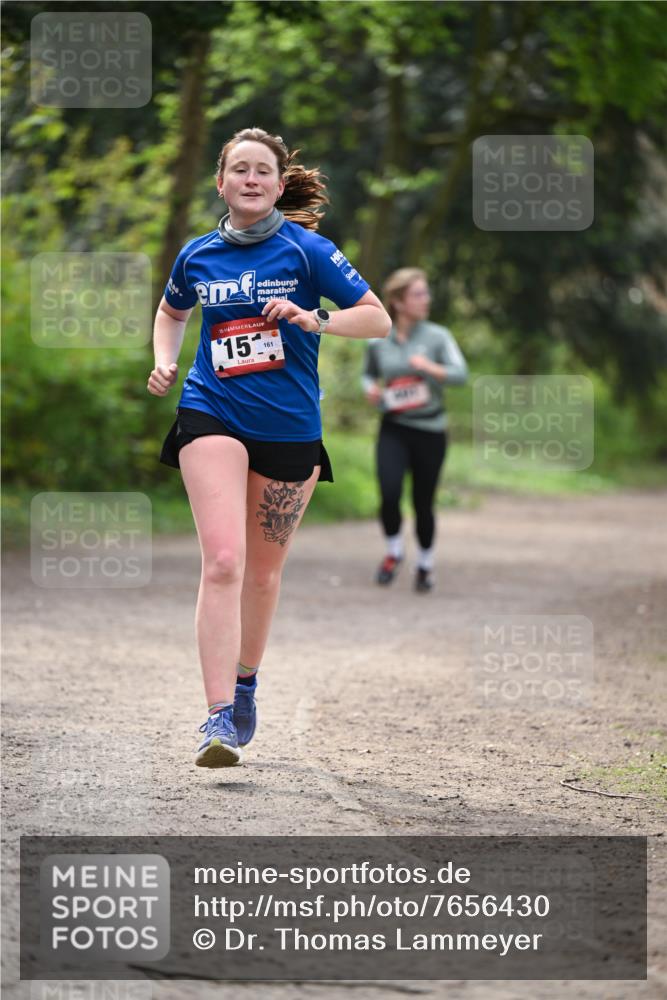 13.04.2025 - Hammer Lauf Dr. Thomas Lammeyer http://msf.ph/oto/7656430 13.04.2025 10:39:53 Laufen 15, 15, 161 meine-sportfotos.de