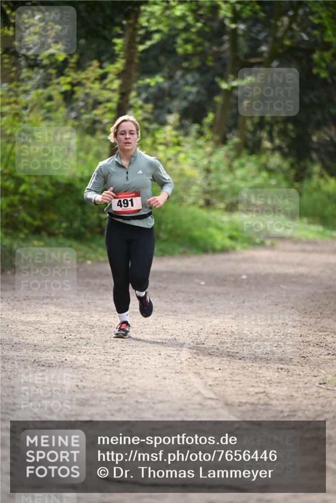 13.04.2025 - Hammer Lauf Dr. Thomas Lammeyer http://msf.ph/oto/7656446 13.04.2025 10:39:55 Laufen 491 meine-sportfotos.de