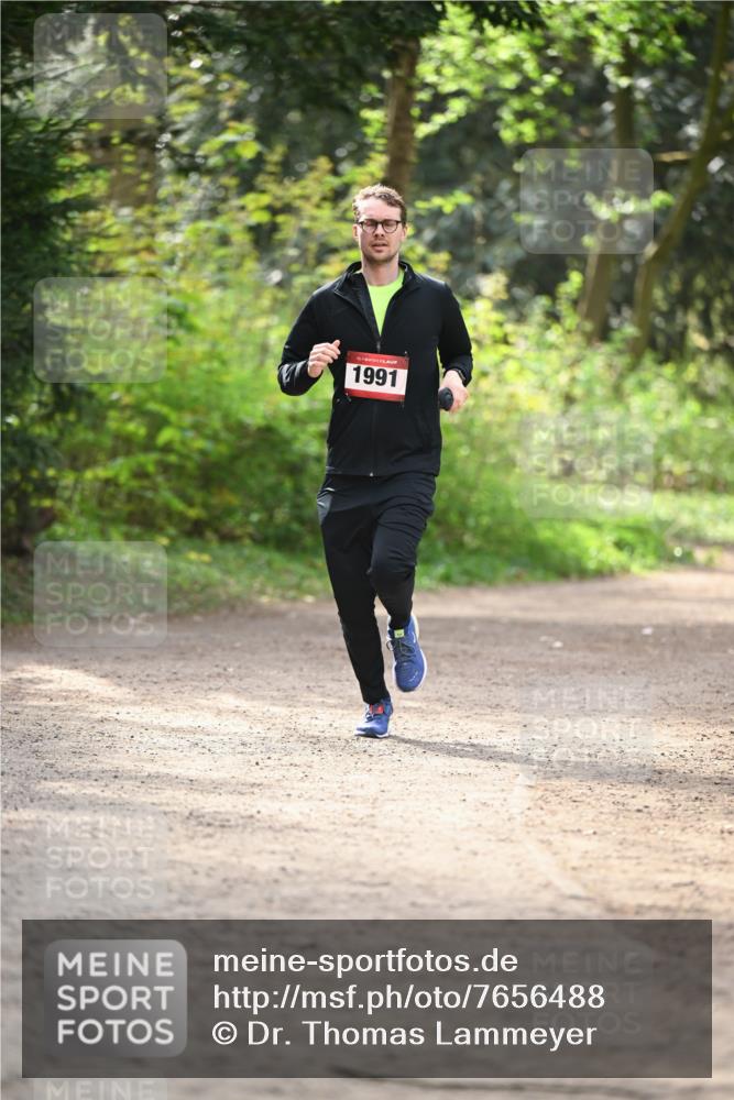 13.04.2025 - Hammer Lauf Dr. Thomas Lammeyer http://msf.ph/oto/7656488 13.04.2025 10:40:03 Laufen 15, 1991 meine-sportfotos.de