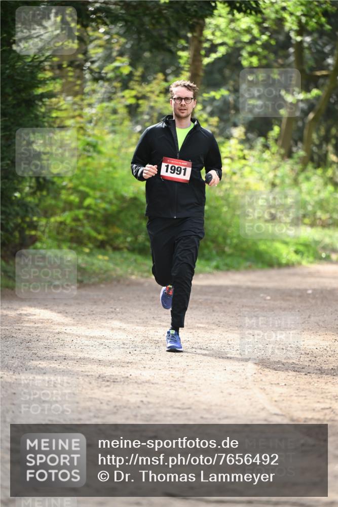 13.04.2025 - Hammer Lauf Dr. Thomas Lammeyer http://msf.ph/oto/7656492 13.04.2025 10:40:03 Laufen 15, 1991 meine-sportfotos.de