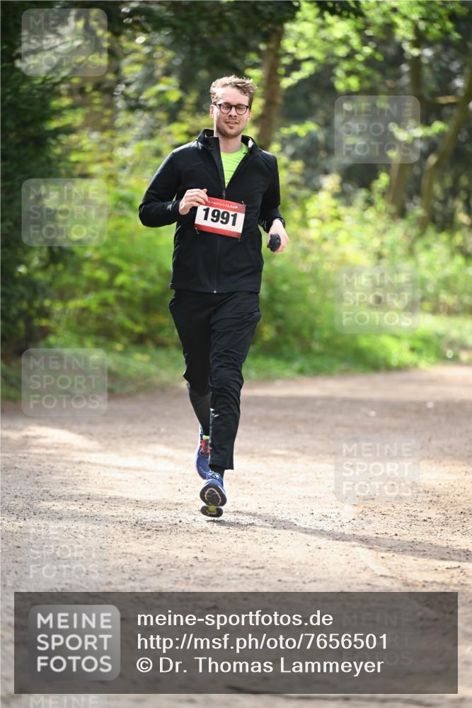 13.04.2025 - Hammer Lauf Dr. Thomas Lammeyer http://msf.ph/oto/7656501 13.04.2025 10:40:04 Laufen 5, 1991 meine-sportfotos.de