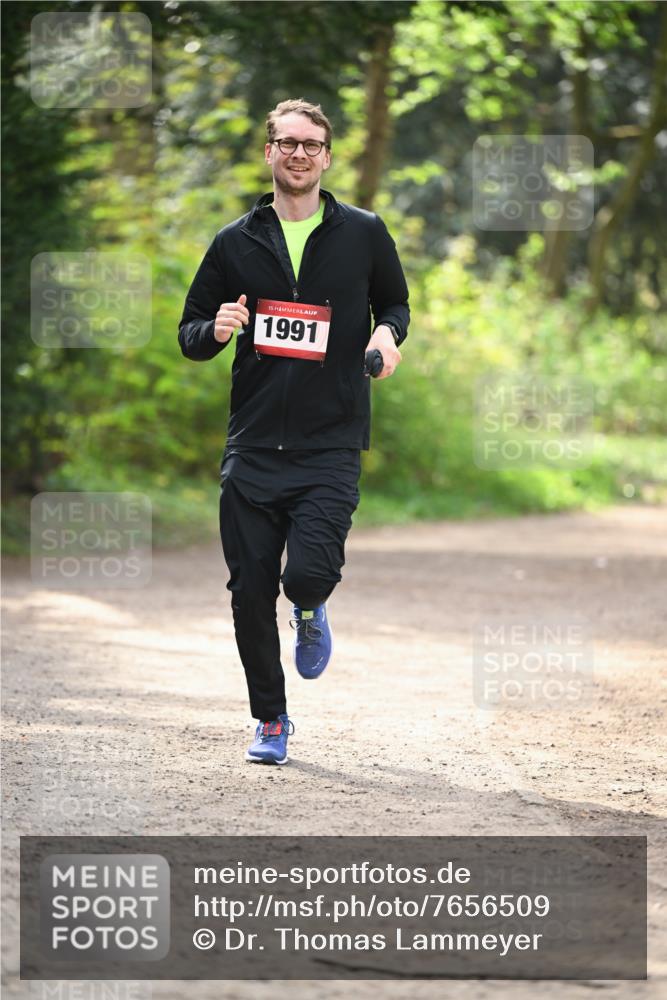 13.04.2025 - Hammer Lauf Dr. Thomas Lammeyer http://msf.ph/oto/7656509 13.04.2025 10:40:04 Laufen 15, 1991 meine-sportfotos.de