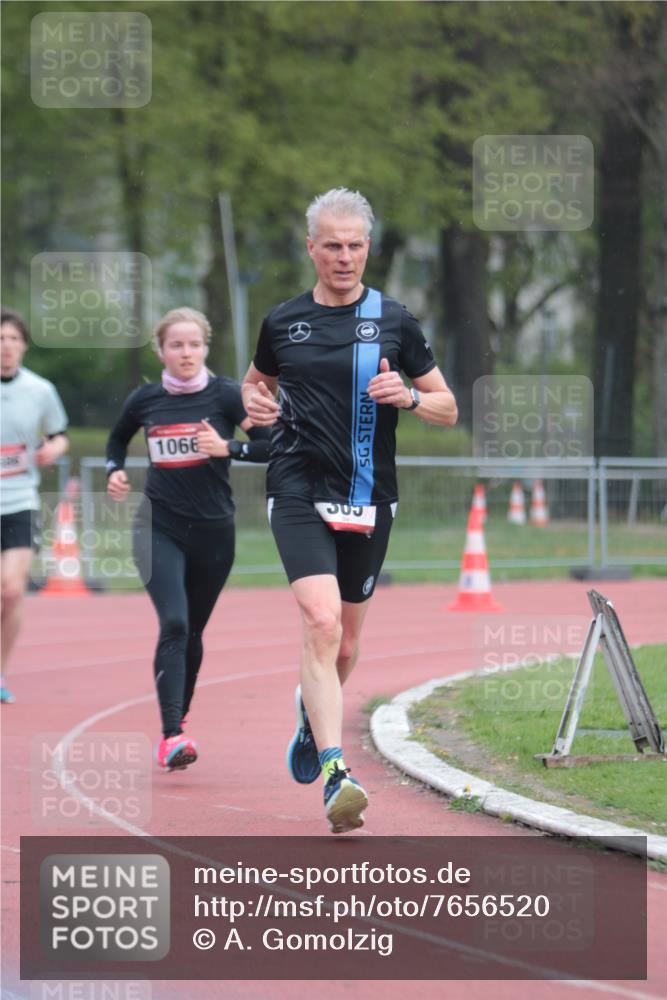 13.04.2025 - Hammer Lauf A. Gomolzig http://msf.ph/oto/7656520 13.04.2025 10:07:34 Ziel 305, 586, 747, 1066 meine-sportfotos.de