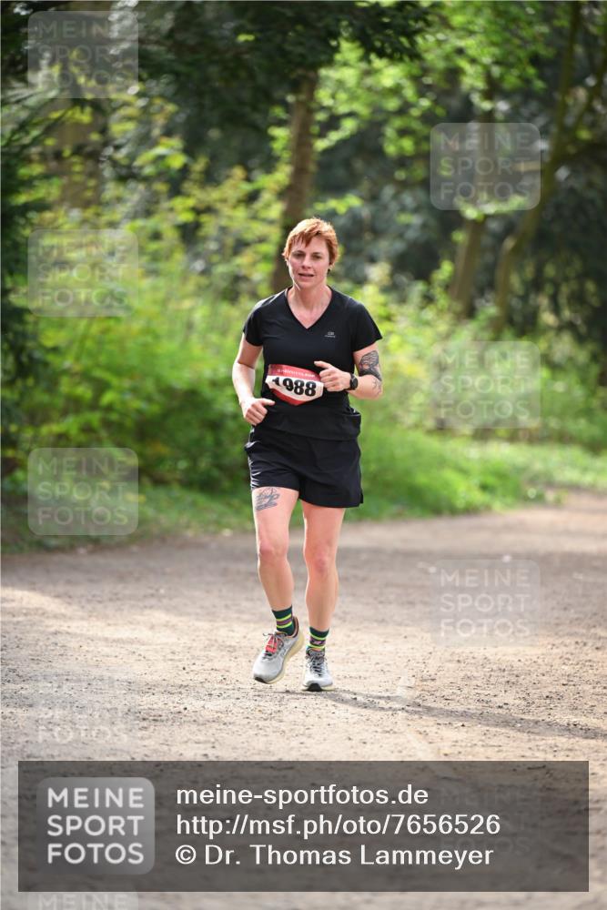 13.04.2025 - Hammer Lauf Dr. Thomas Lammeyer http://msf.ph/oto/7656526 13.04.2025 10:40:09 Laufen 1988 meine-sportfotos.de