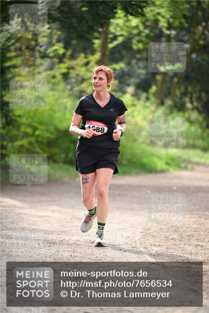 13.04.2025 - Hammer Lauf Dr. Thomas Lammeyer http://msf.ph/oto/7656534 13.04.2025 10:40:10 Laufen 15, 288 meine-sportfotos.de