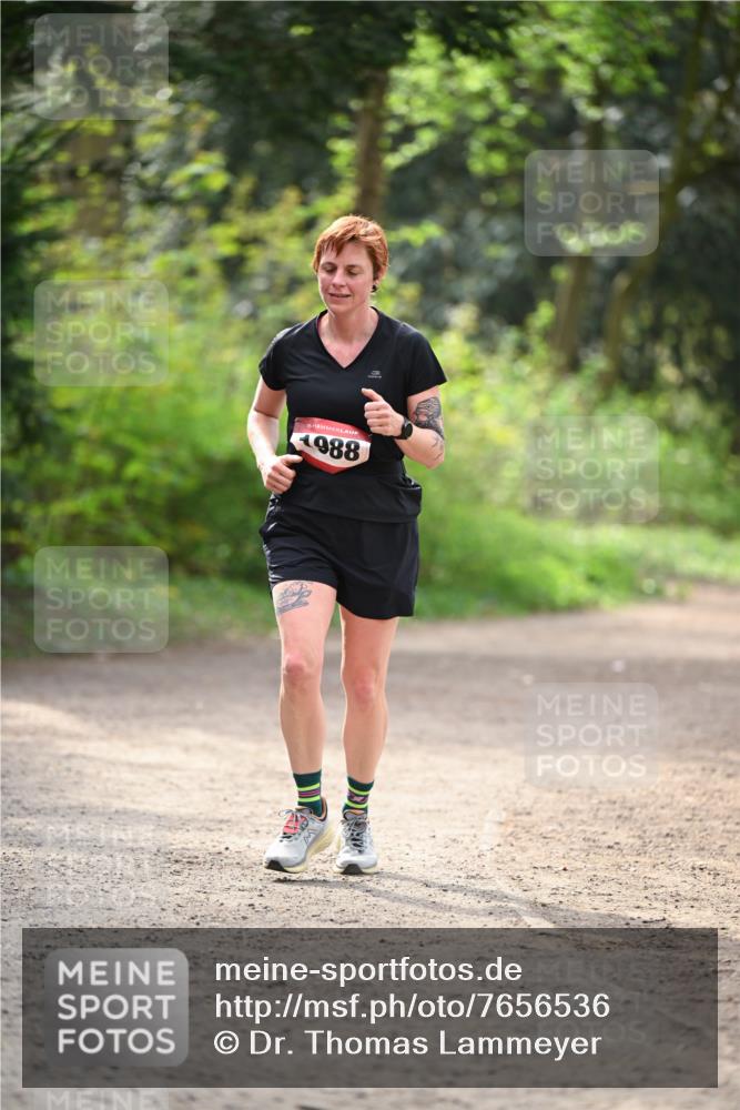 13.04.2025 - Hammer Lauf Dr. Thomas Lammeyer http://msf.ph/oto/7656536 13.04.2025 10:40:10 Laufen 15, 1988 meine-sportfotos.de