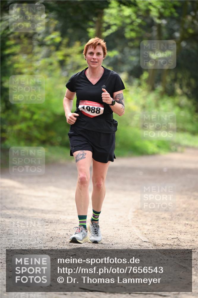 13.04.2025 - Hammer Lauf Dr. Thomas Lammeyer http://msf.ph/oto/7656543 13.04.2025 10:40:11 Laufen 15, 1988 meine-sportfotos.de