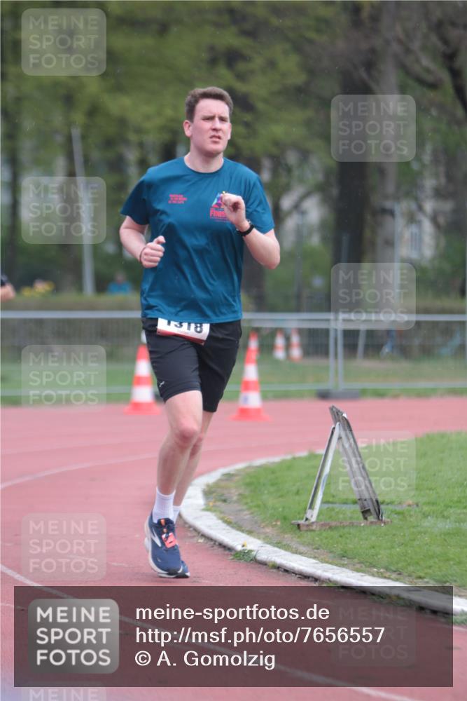 13.04.2025 - Hammer Lauf A. Gomolzig http://msf.ph/oto/7656557 13.04.2025 10:07:46 Ziel 205, 272, 635, 1318, 1739, 1959 meine-sportfotos.de