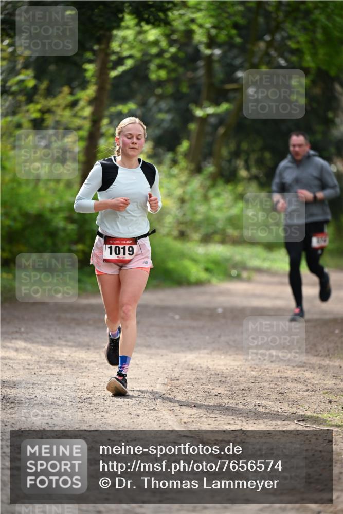 13.04.2025 - Hammer Lauf Dr. Thomas Lammeyer http://msf.ph/oto/7656574 13.04.2025 10:40:22 Laufen 15, 1019 meine-sportfotos.de