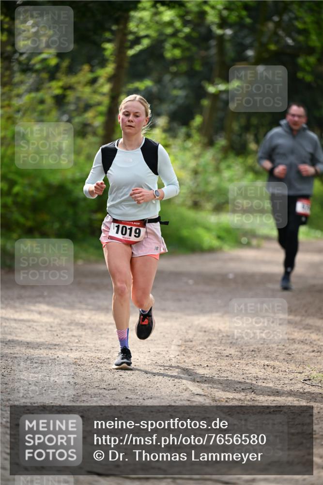 13.04.2025 - Hammer Lauf Dr. Thomas Lammeyer http://msf.ph/oto/7656580 13.04.2025 10:40:23 Laufen 1019 meine-sportfotos.de