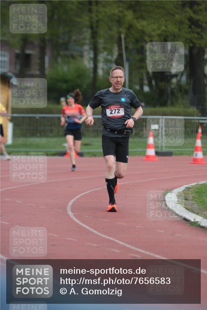 13.04.2025 - Hammer Lauf A. Gomolzig http://msf.ph/oto/7656583 13.04.2025 10:07:54 Ziel 272, 692, 1104 meine-sportfotos.de