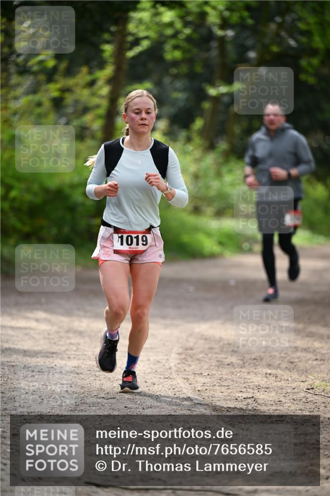 13.04.2025 - Hammer Lauf Dr. Thomas Lammeyer http://msf.ph/oto/7656585 13.04.2025 10:40:23 Laufen 1019 meine-sportfotos.de