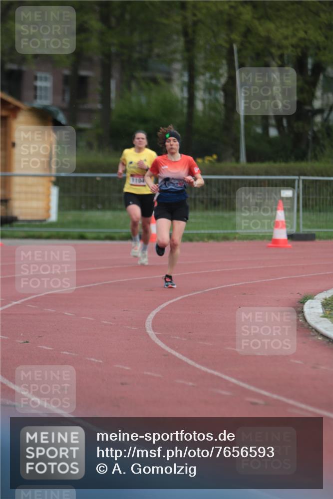 13.04.2025 - Hammer Lauf A. Gomolzig http://msf.ph/oto/7656593 13.04.2025 10:07:56 Ziel 272, 692, 1104 meine-sportfotos.de