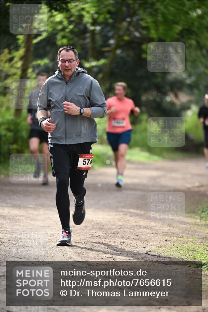 13.04.2025 - Hammer Lauf Dr. Thomas Lammeyer http://msf.ph/oto/7656615 13.04.2025 10:40:26 Laufen 15, 574, 127 meine-sportfotos.de