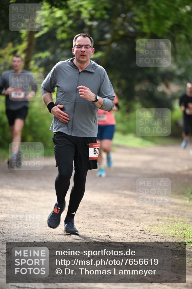 13.04.2025 - Hammer Lauf Dr. Thomas Lammeyer http://msf.ph/oto/7656619 13.04.2025 10:40:27 Laufen 15, 57 meine-sportfotos.de