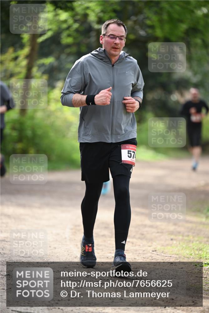 13.04.2025 - Hammer Lauf Dr. Thomas Lammeyer http://msf.ph/oto/7656625 13.04.2025 10:40:27 Laufen 15, 57 meine-sportfotos.de