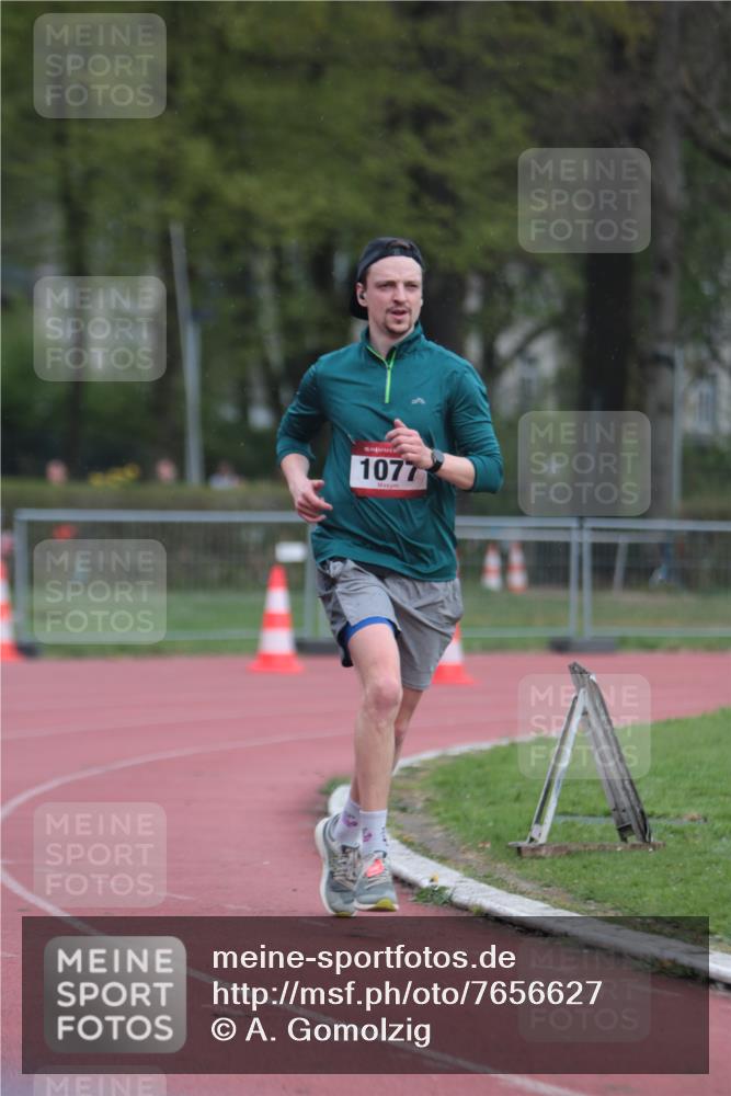 13.04.2025 - Hammer Lauf A. Gomolzig http://msf.ph/oto/7656627 13.04.2025 10:08:06 Ziel 390, 889, 1077, 1717, 1797 meine-sportfotos.de