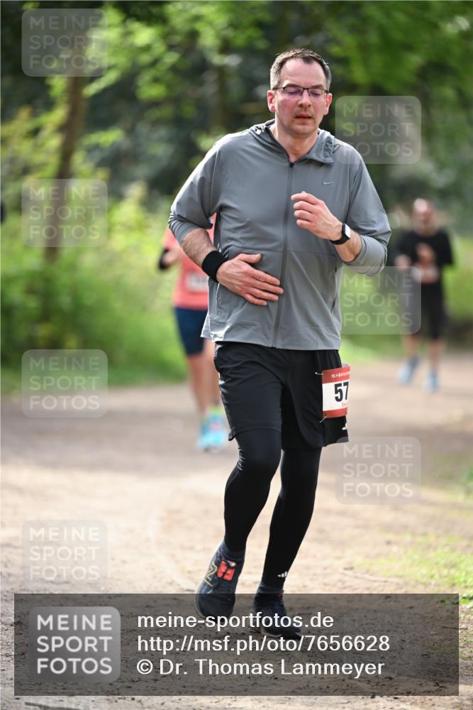 13.04.2025 - Hammer Lauf Dr. Thomas Lammeyer http://msf.ph/oto/7656628 13.04.2025 10:40:28 Laufen 15, 57 meine-sportfotos.de