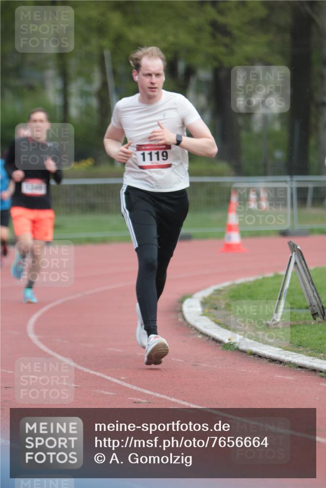 13.04.2025 - Hammer Lauf A. Gomolzig http://msf.ph/oto/7656664 13.04.2025 10:08:25 Ziel 132, 239, 766, 1119, 1349, 1763, 1987 meine-sportfotos.de