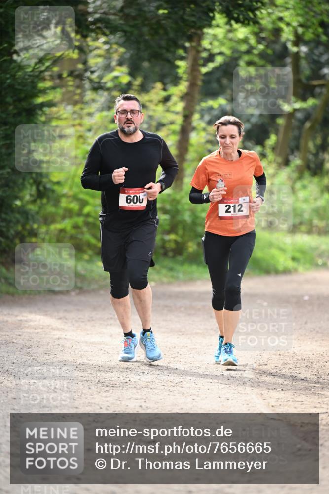 13.04.2025 - Hammer Lauf Dr. Thomas Lammeyer http://msf.ph/oto/7656665 13.04.2025 10:40:34 Laufen 15, 600, 15, 212, 75 meine-sportfotos.de