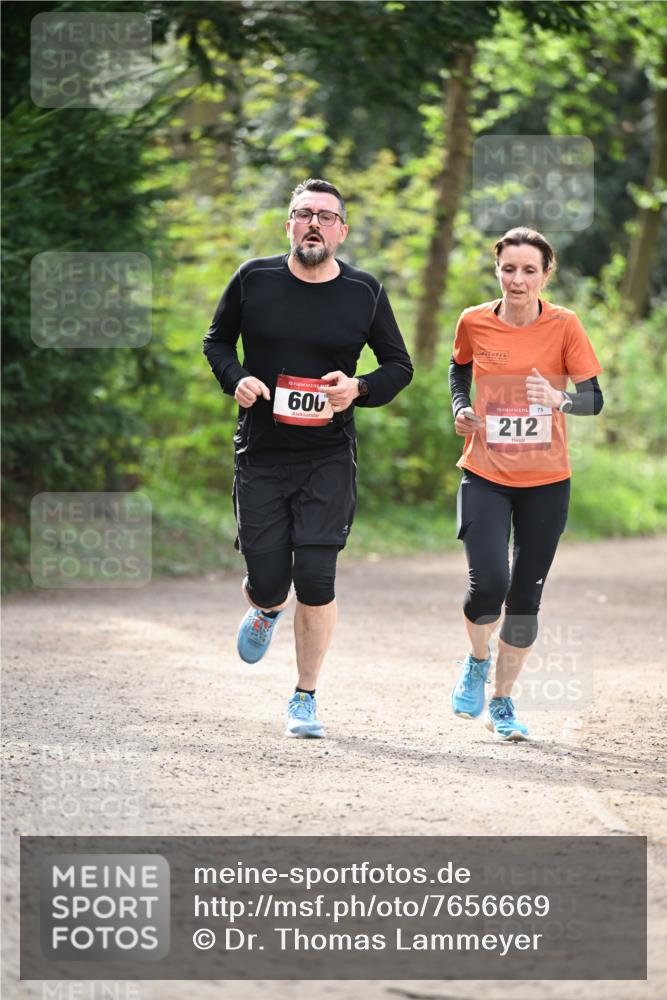 13.04.2025 - Hammer Lauf Dr. Thomas Lammeyer http://msf.ph/oto/7656669 13.04.2025 10:40:34 Laufen 15, 600, 15, 212 meine-sportfotos.de
