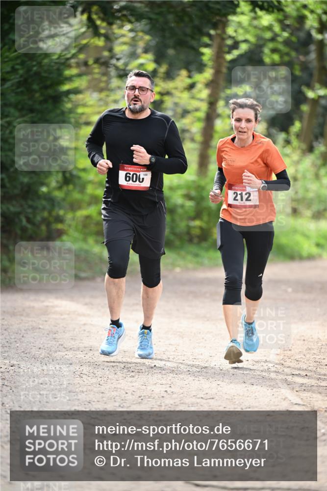 13.04.2025 - Hammer Lauf Dr. Thomas Lammeyer http://msf.ph/oto/7656671 13.04.2025 10:40:35 Laufen 15, 600, 100, 212 meine-sportfotos.de
