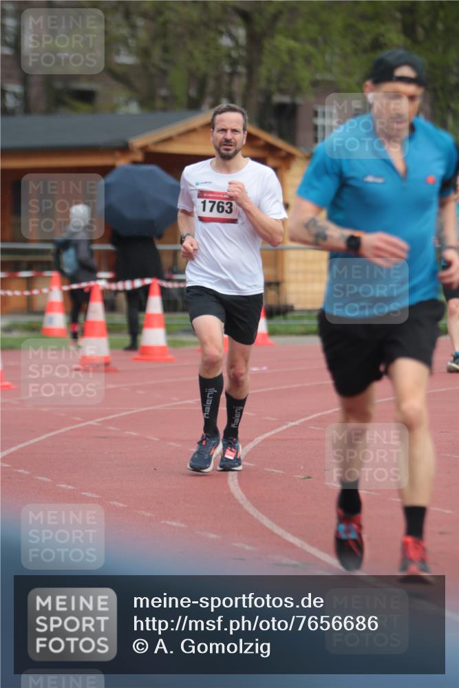 13.04.2025 - Hammer Lauf A. Gomolzig http://msf.ph/oto/7656686 13.04.2025 10:08:32 Ziel 105, 239, 744, 1763 meine-sportfotos.de