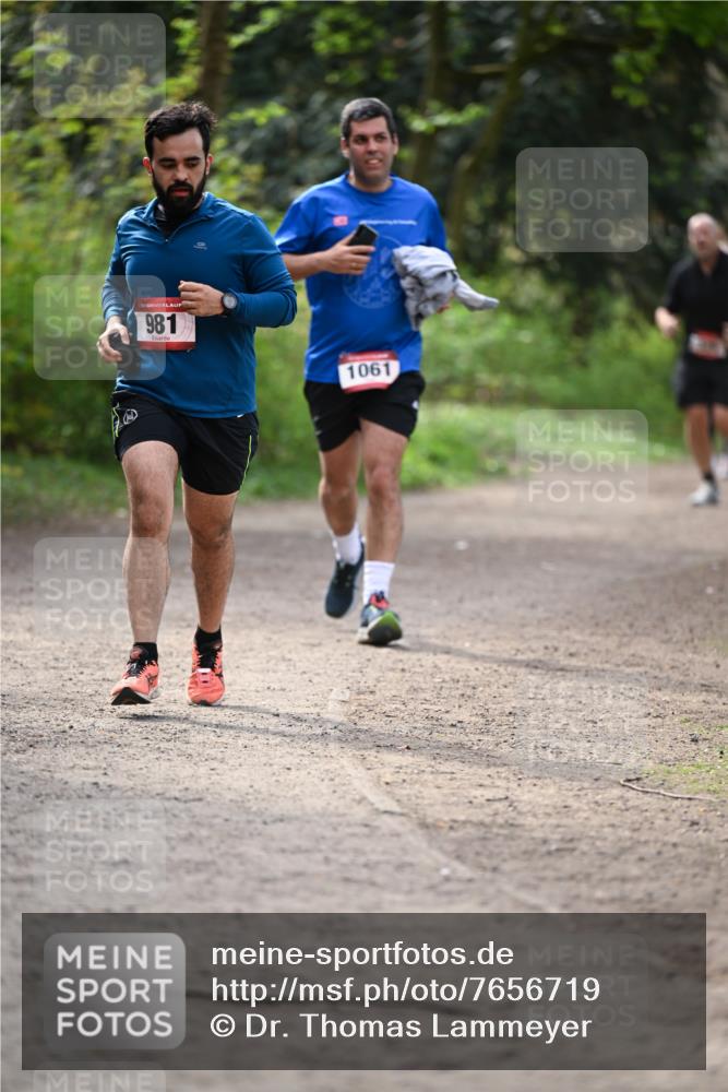 13.04.2025 - Hammer Lauf Dr. Thomas Lammeyer http://msf.ph/oto/7656719 13.04.2025 10:40:41 Laufen 981, 1061 meine-sportfotos.de