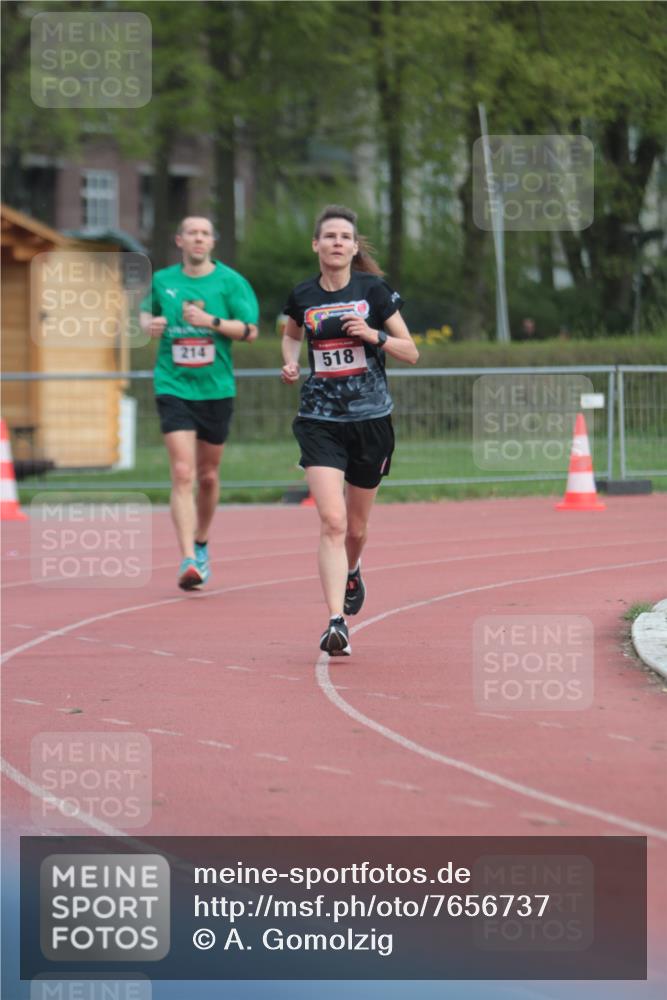 13.04.2025 - Hammer Lauf A. Gomolzig http://msf.ph/oto/7656737 13.04.2025 10:08:57 Ziel 214, 518 meine-sportfotos.de