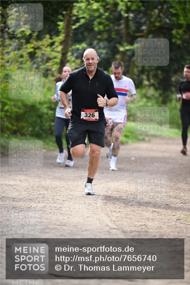 13.04.2025 - Hammer Lauf Dr. Thomas Lammeyer http://msf.ph/oto/7656740 13.04.2025 10:40:47 Laufen 15, 326 meine-sportfotos.de