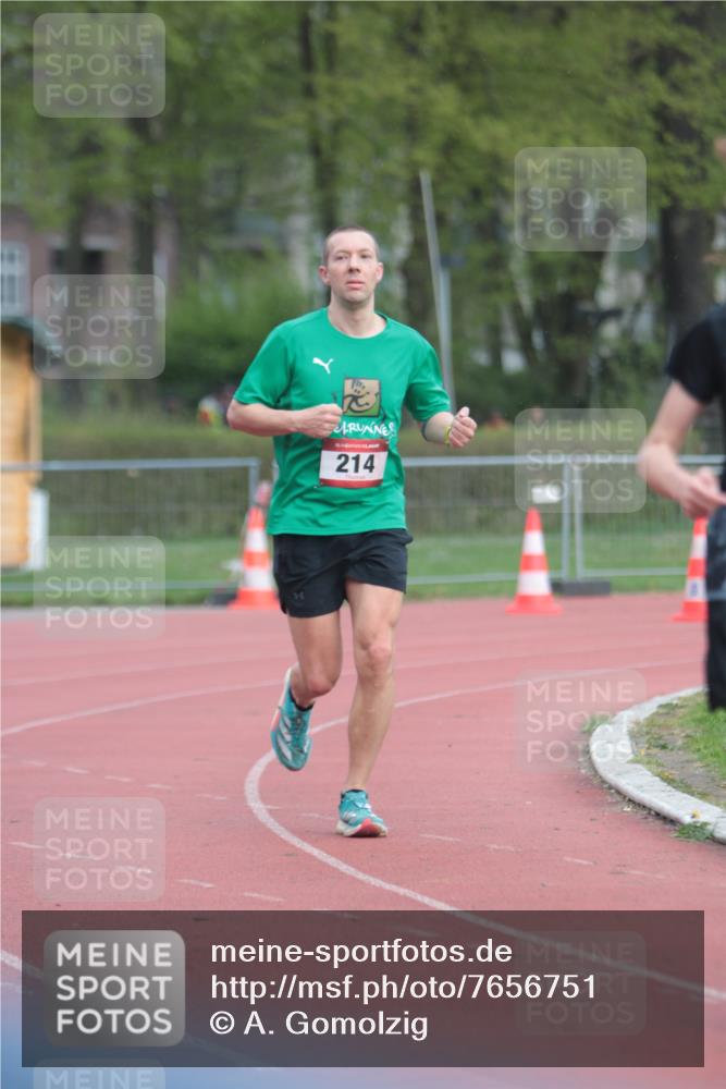 13.04.2025 - Hammer Lauf A. Gomolzig http://msf.ph/oto/7656751 13.04.2025 10:09:00 Ziel 189, 214, 357, 518 meine-sportfotos.de