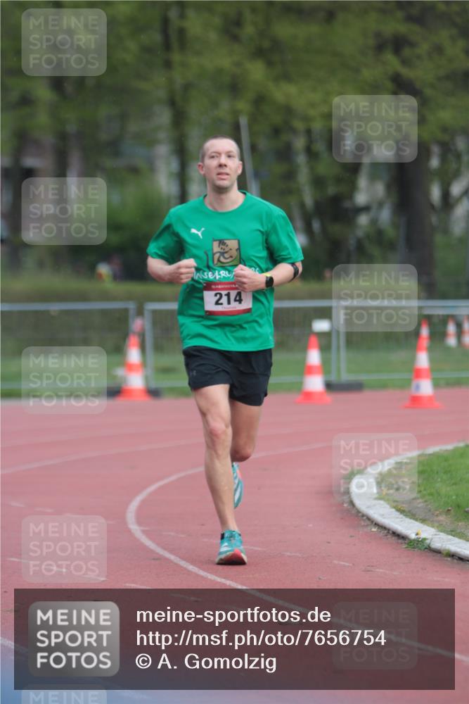 13.04.2025 - Hammer Lauf A. Gomolzig http://msf.ph/oto/7656754 13.04.2025 10:09:00 Ziel 189, 214, 357, 518 meine-sportfotos.de