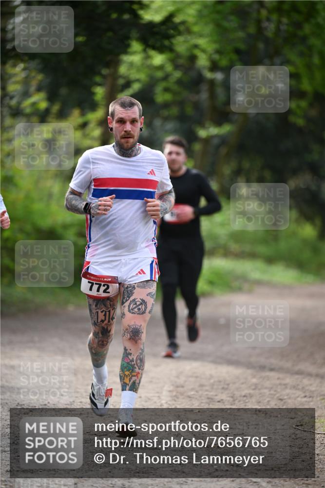 13.04.2025 - Hammer Lauf Dr. Thomas Lammeyer http://msf.ph/oto/7656765 13.04.2025 10:40:50 Laufen 15, 772, 1314 meine-sportfotos.de