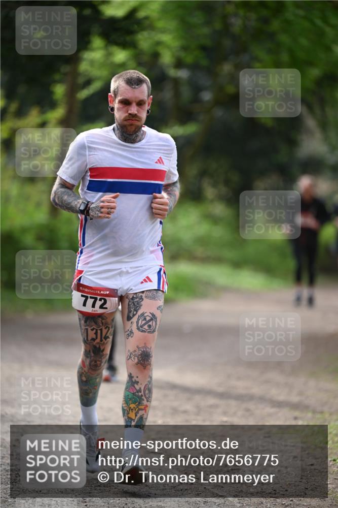 13.04.2025 - Hammer Lauf Dr. Thomas Lammeyer http://msf.ph/oto/7656775 13.04.2025 10:40:51 Laufen 15, 772, 1312 meine-sportfotos.de