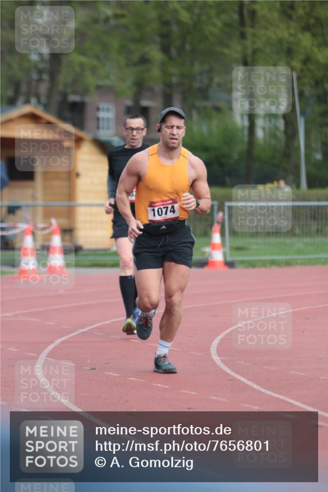 13.04.2025 - Hammer Lauf A. Gomolzig http://msf.ph/oto/7656801 13.04.2025 10:09:23 Ziel 982, 1074 meine-sportfotos.de