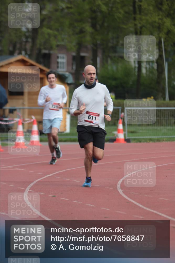 13.04.2025 - Hammer Lauf A. Gomolzig http://msf.ph/oto/7656847 13.04.2025 10:09:44 Ziel 611, 661, 729 meine-sportfotos.de