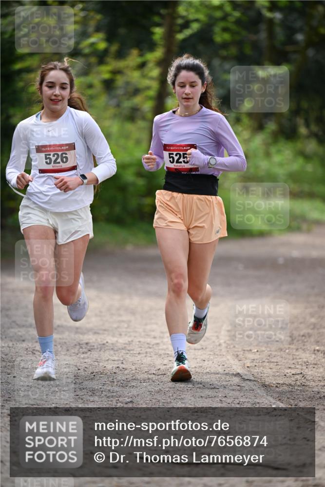13.04.2025 - Hammer Lauf Dr. Thomas Lammeyer http://msf.ph/oto/7656874 13.04.2025 10:41:06 Laufen 15, 526, 15, 525 meine-sportfotos.de