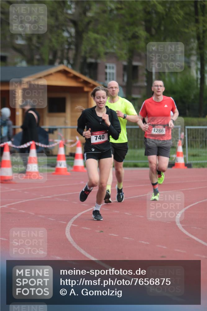 13.04.2025 - Hammer Lauf A. Gomolzig http://msf.ph/oto/7656875 13.04.2025 10:09:58 Ziel 285, 740, 1197, 1286, 1976 meine-sportfotos.de