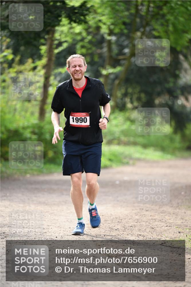 13.04.2025 - Hammer Lauf Dr. Thomas Lammeyer http://msf.ph/oto/7656900 13.04.2025 10:41:11 Laufen 15, 1990 meine-sportfotos.de
