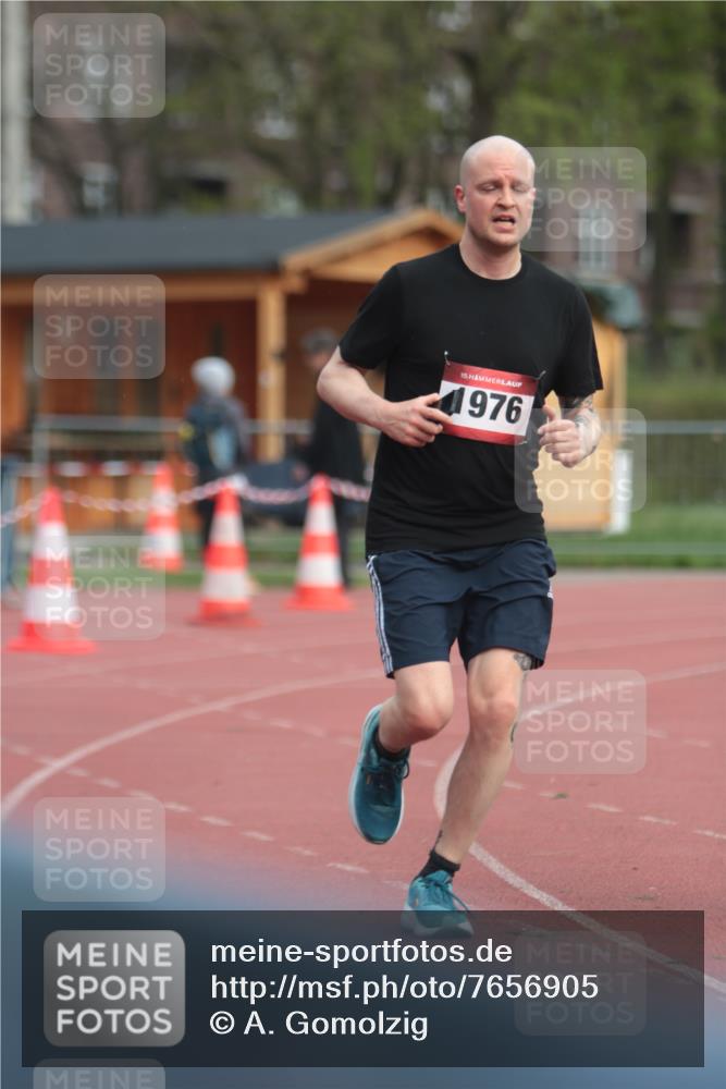 13.04.2025 - Hammer Lauf A. Gomolzig http://msf.ph/oto/7656905 13.04.2025 10:10:04 Ziel 1197, 1976 meine-sportfotos.de