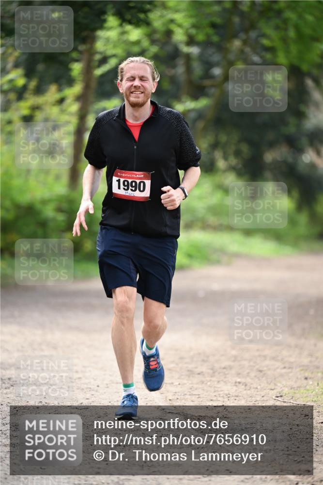 13.04.2025 - Hammer Lauf Dr. Thomas Lammeyer http://msf.ph/oto/7656910 13.04.2025 10:41:12 Laufen 15, 1990 meine-sportfotos.de