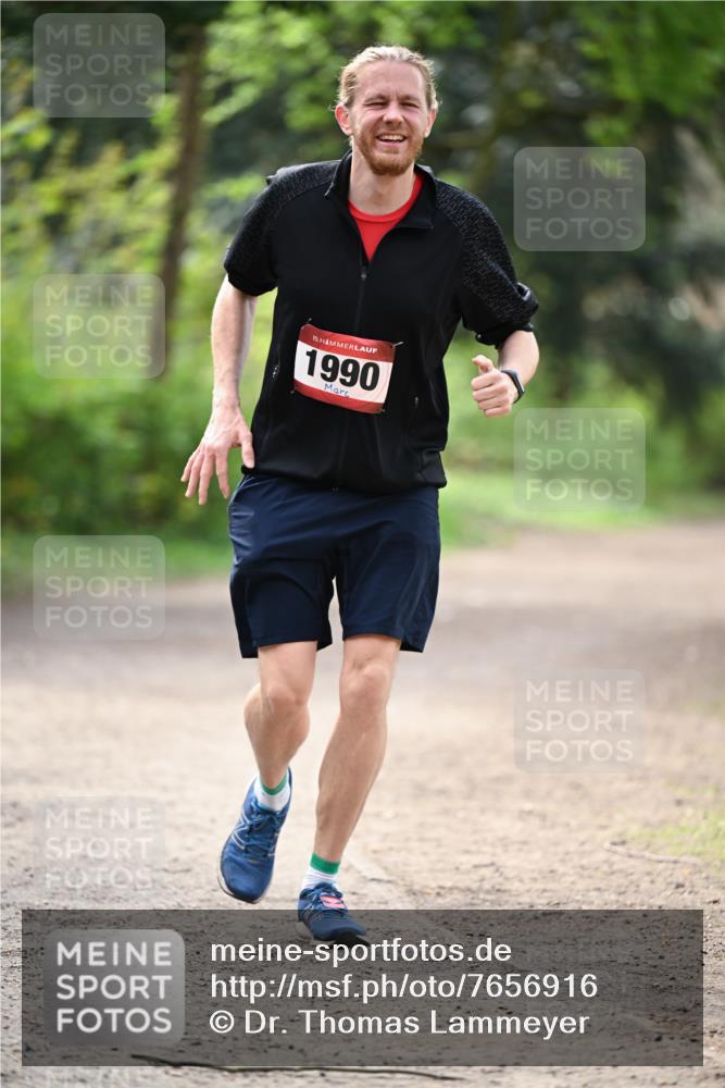 13.04.2025 - Hammer Lauf Dr. Thomas Lammeyer http://msf.ph/oto/7656916 13.04.2025 10:41:12 Laufen 15, 1990 meine-sportfotos.de
