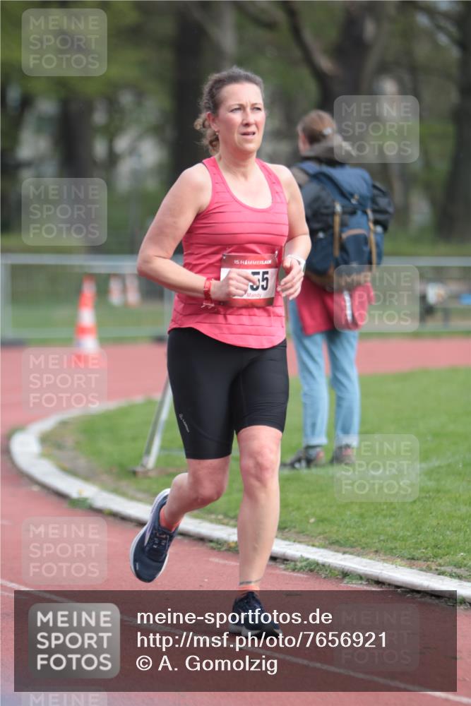 13.04.2025 - Hammer Lauf A. Gomolzig http://msf.ph/oto/7656921 13.04.2025 10:10:21 Ziel 255, 1110, 1148, 1229, 1714, 1715, 1716, 1743, 1902, 1949 meine-sportfotos.de