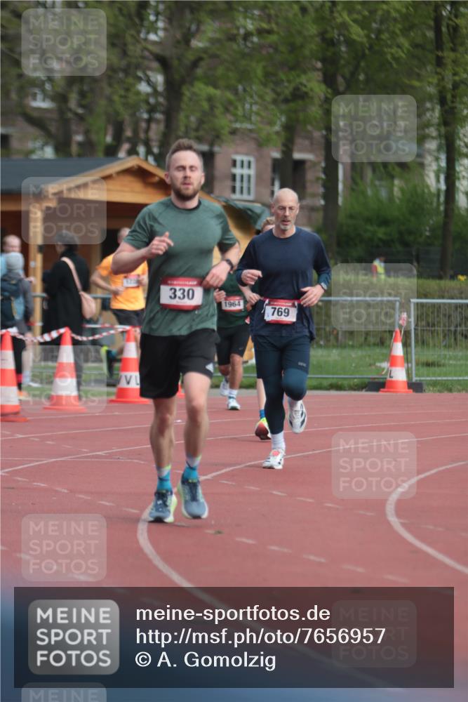 13.04.2025 - Hammer Lauf A. Gomolzig http://msf.ph/oto/7656957 13.04.2025 10:10:30 Ziel 122, 330, 383, 769, 1229, 1728, 1964 meine-sportfotos.de